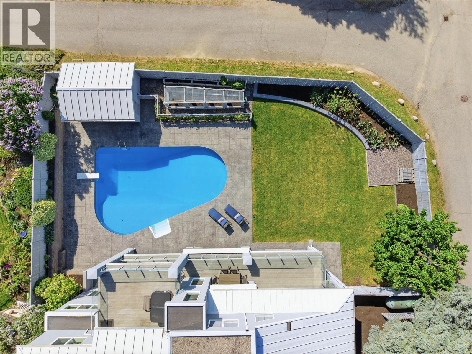 2090 Bennett Road, Kelowna, BC - Outdoor With In Ground Pool With Deck Patio Veranda