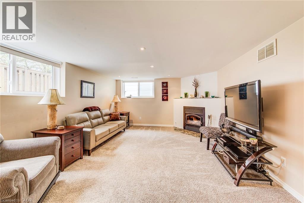 18 Queenston Crescent, Kitchener, ON - Indoor With Fireplace
