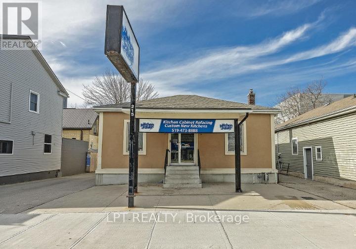 215 Wellington Street, London East (East K), ON