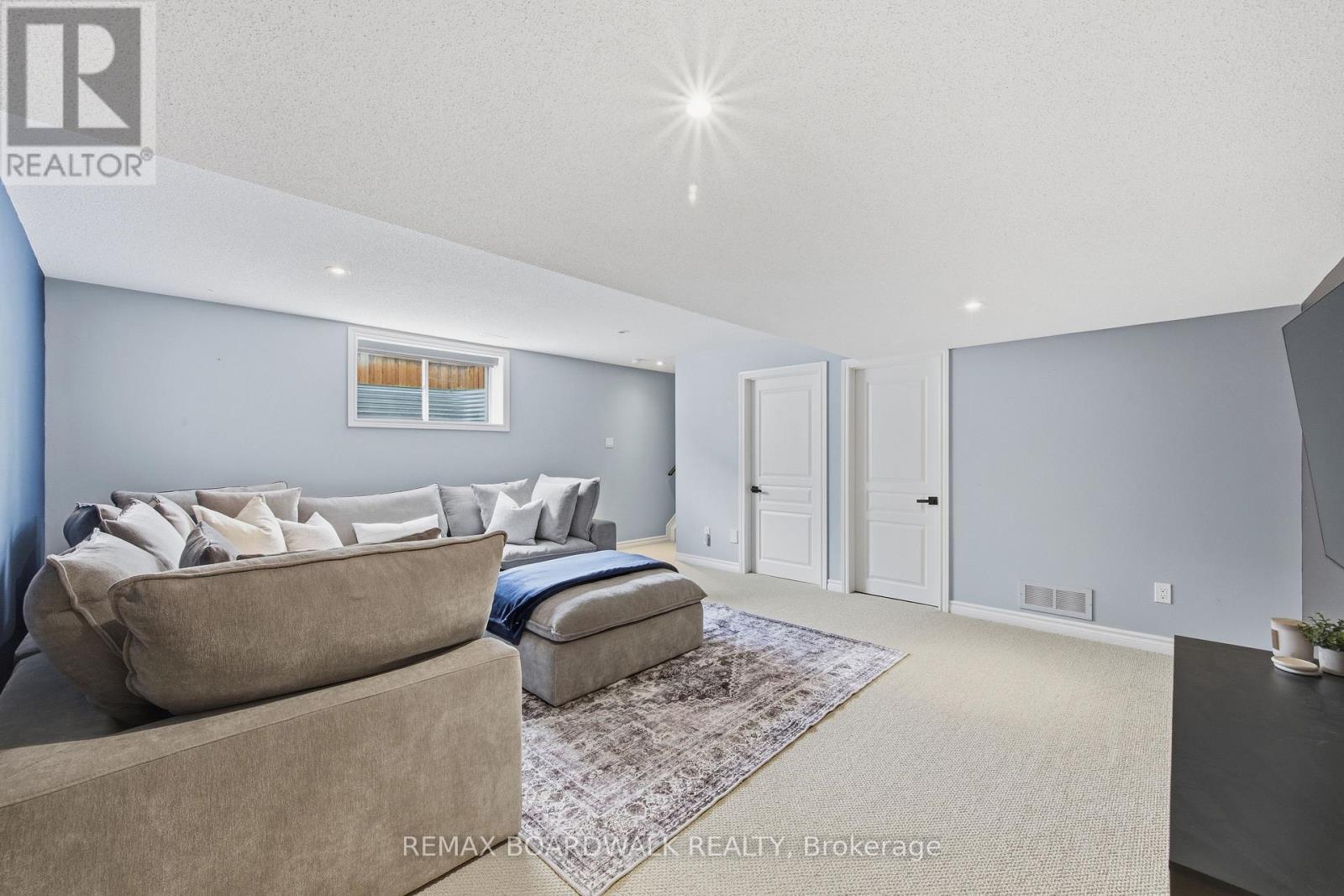 375 Cooks Mill Crescent, Ottawa, ON - Indoor