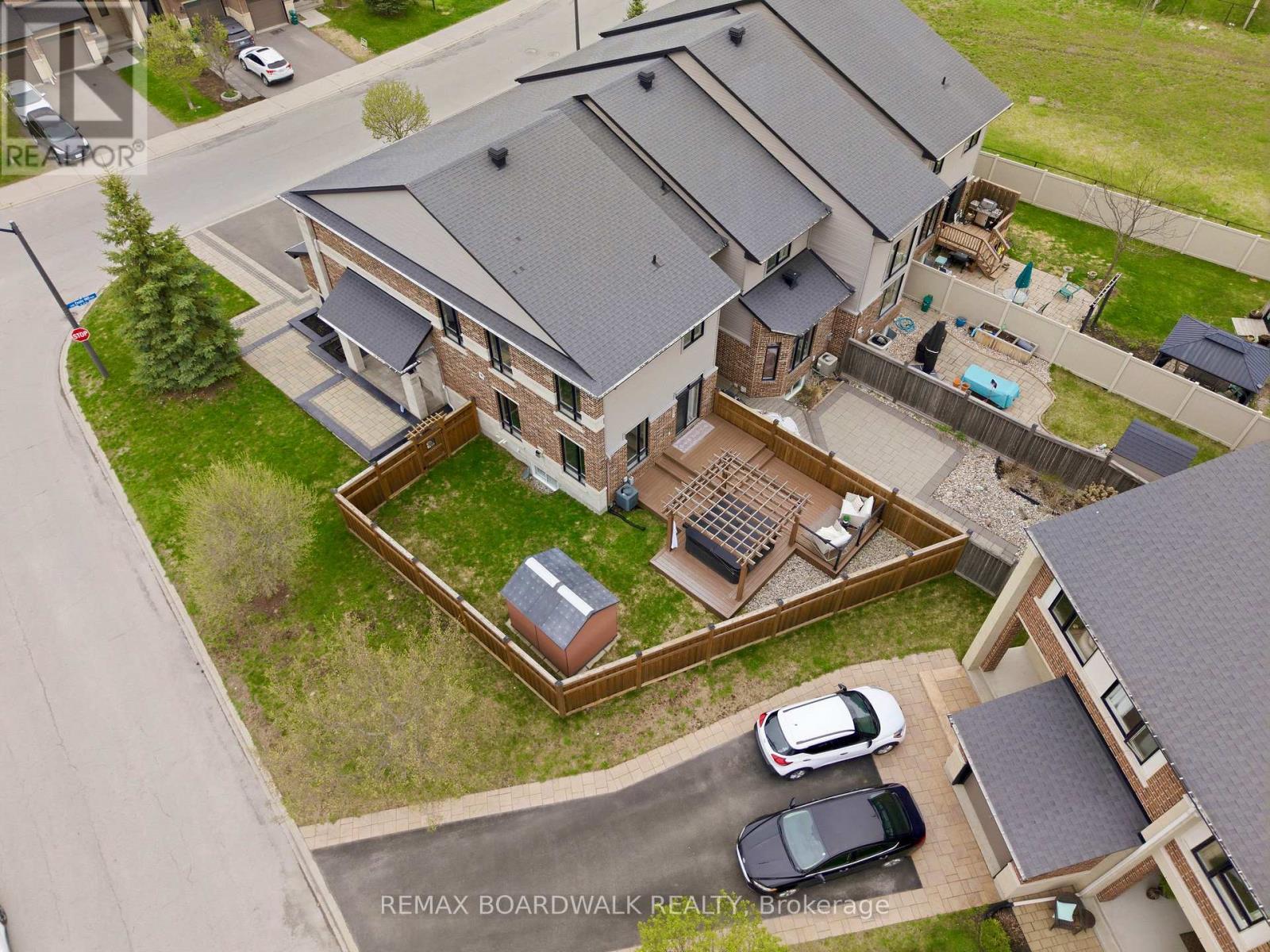 375 Cooks Mill Crescent, Ottawa, ON - Outdoor With View