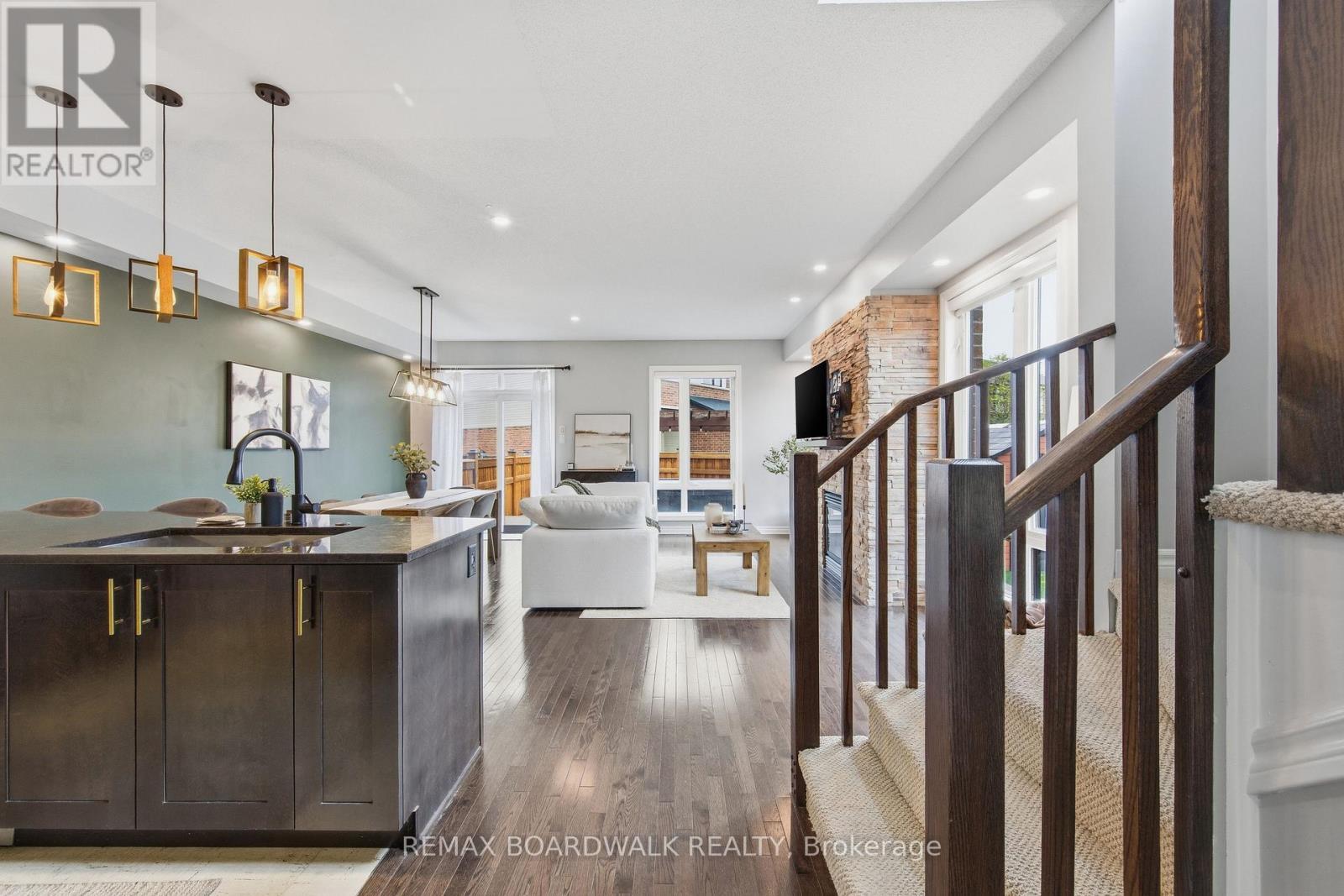 375 Cooks Mill Crescent, Ottawa, ON - Indoor