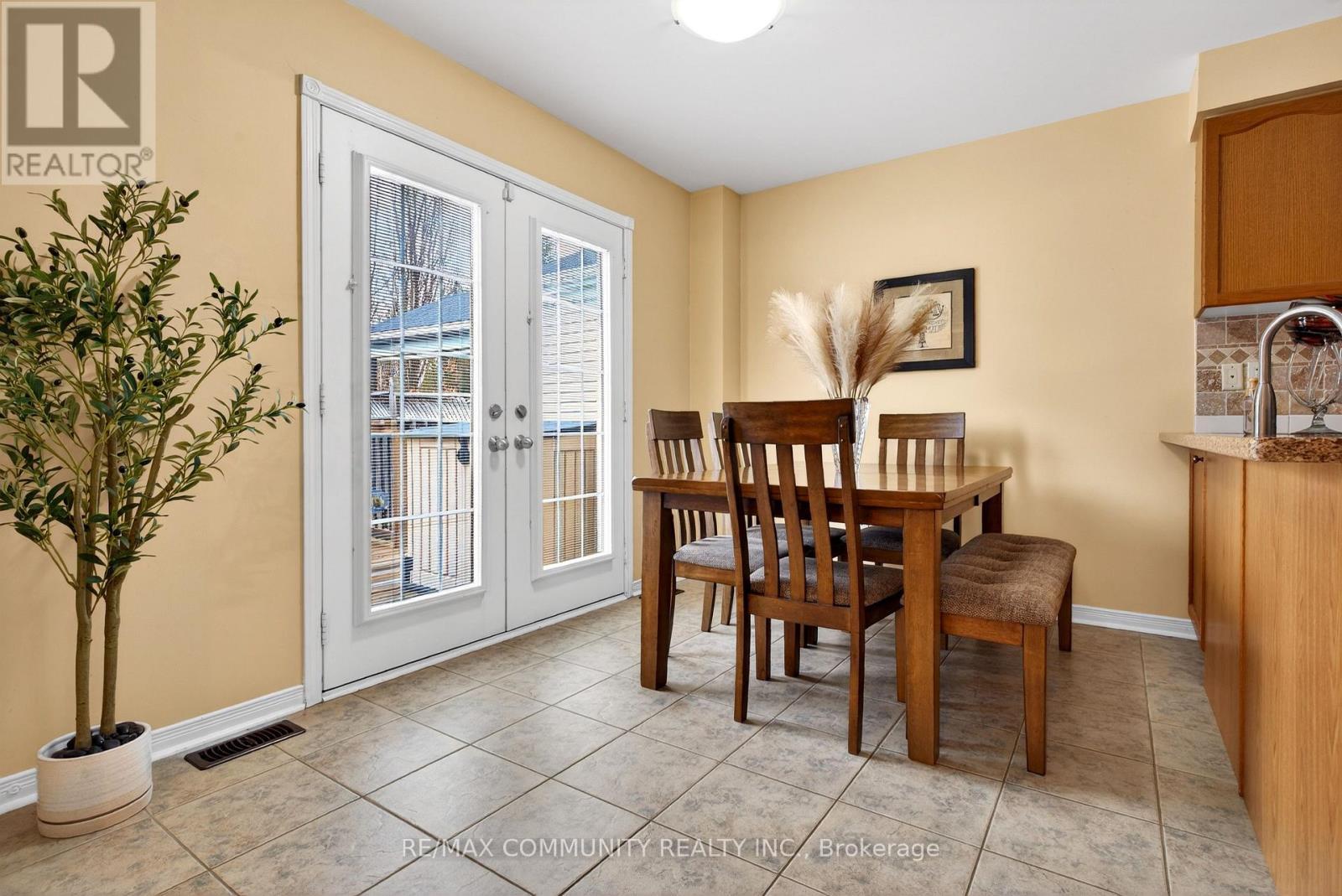 1210 Meath Drive, Oshawa, ON - Outdoor With Deck Patio Veranda With Exterior