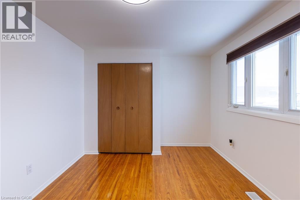1 Eldrid Court Unit# Main, Grimsby, ON - Indoor Photo Showing Other Room