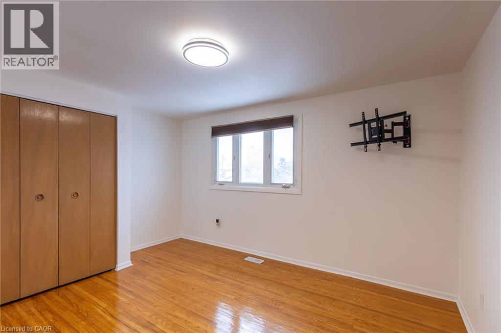 1 Eldrid Court Unit# Main, Grimsby, ON - Indoor Photo Showing Other Room