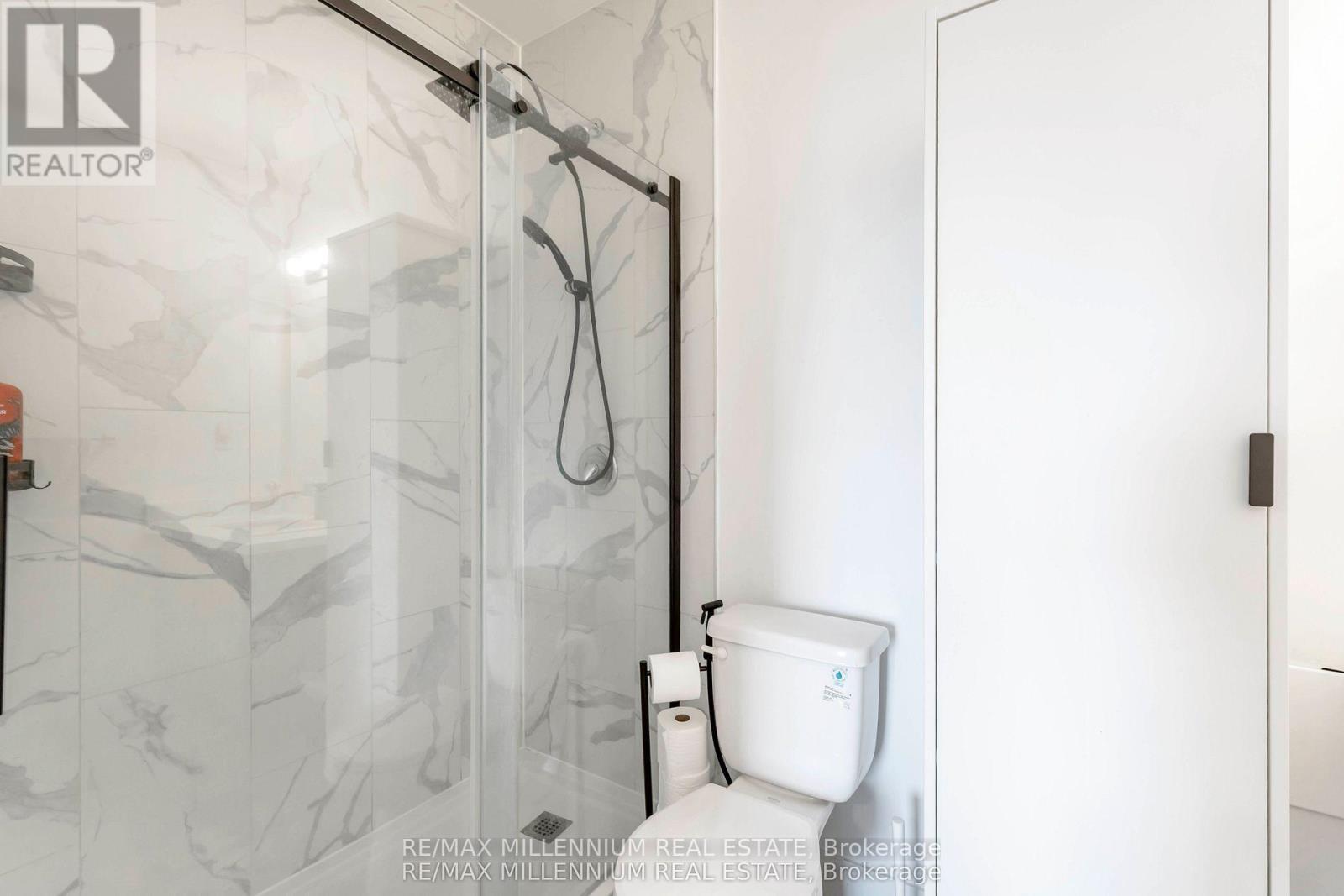 306 - 408 Dundas Street S, Cambridge, ON - Indoor Photo Showing Bathroom