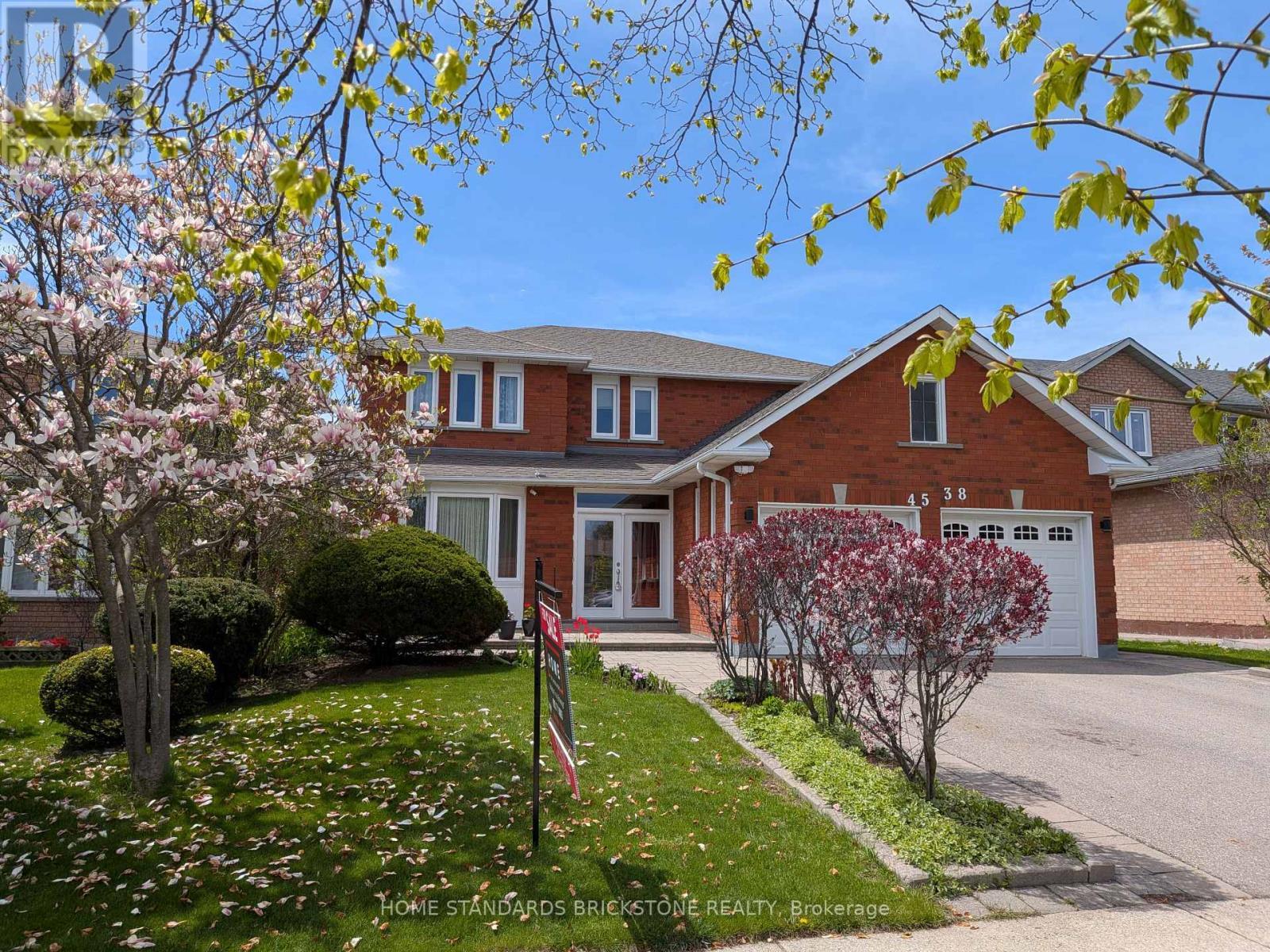 4538 Penhallow Road, Mississauga, ON - Outdoor