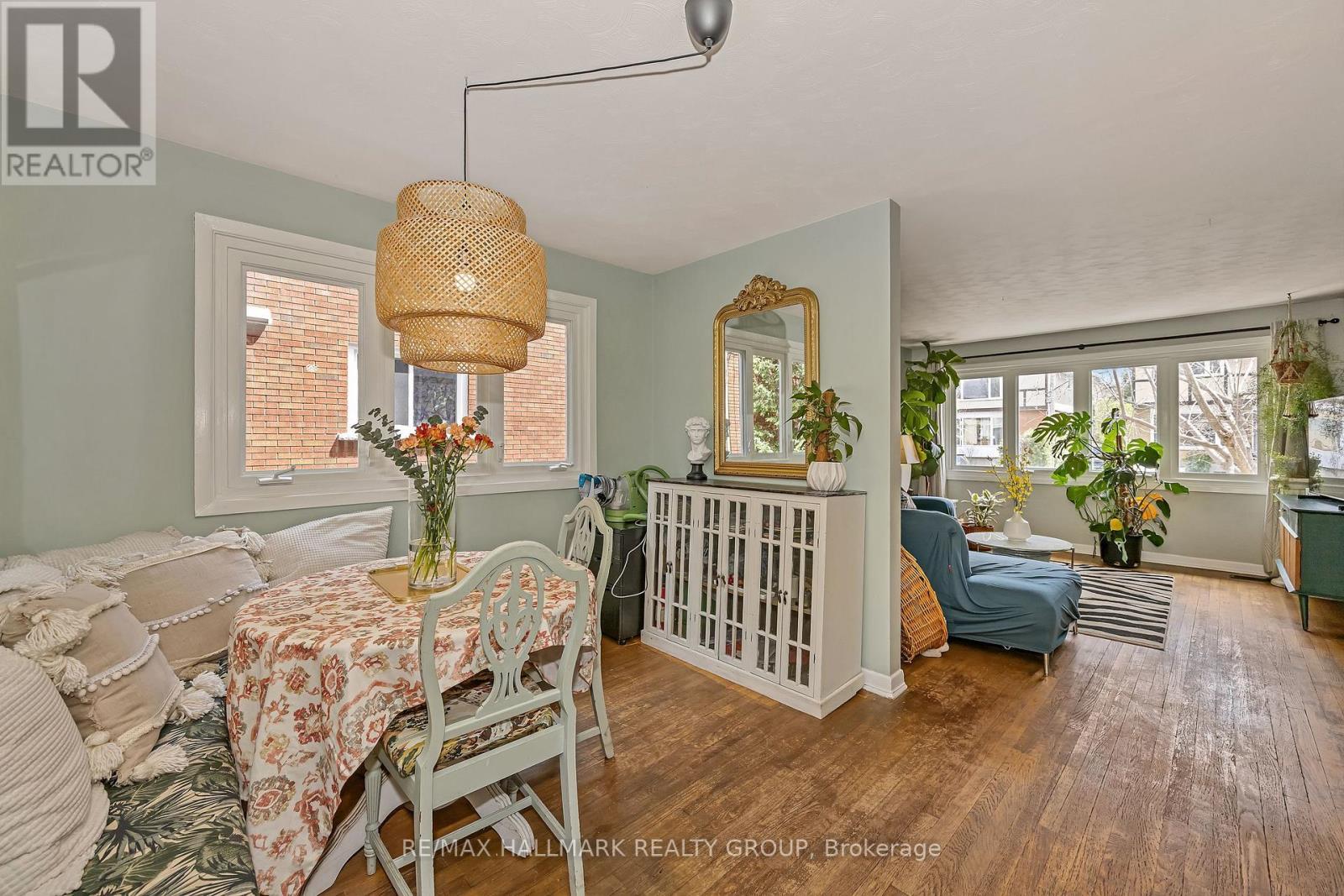 2661 Conn Street, Ottawa, ON - Indoor Photo Showing Dining Room