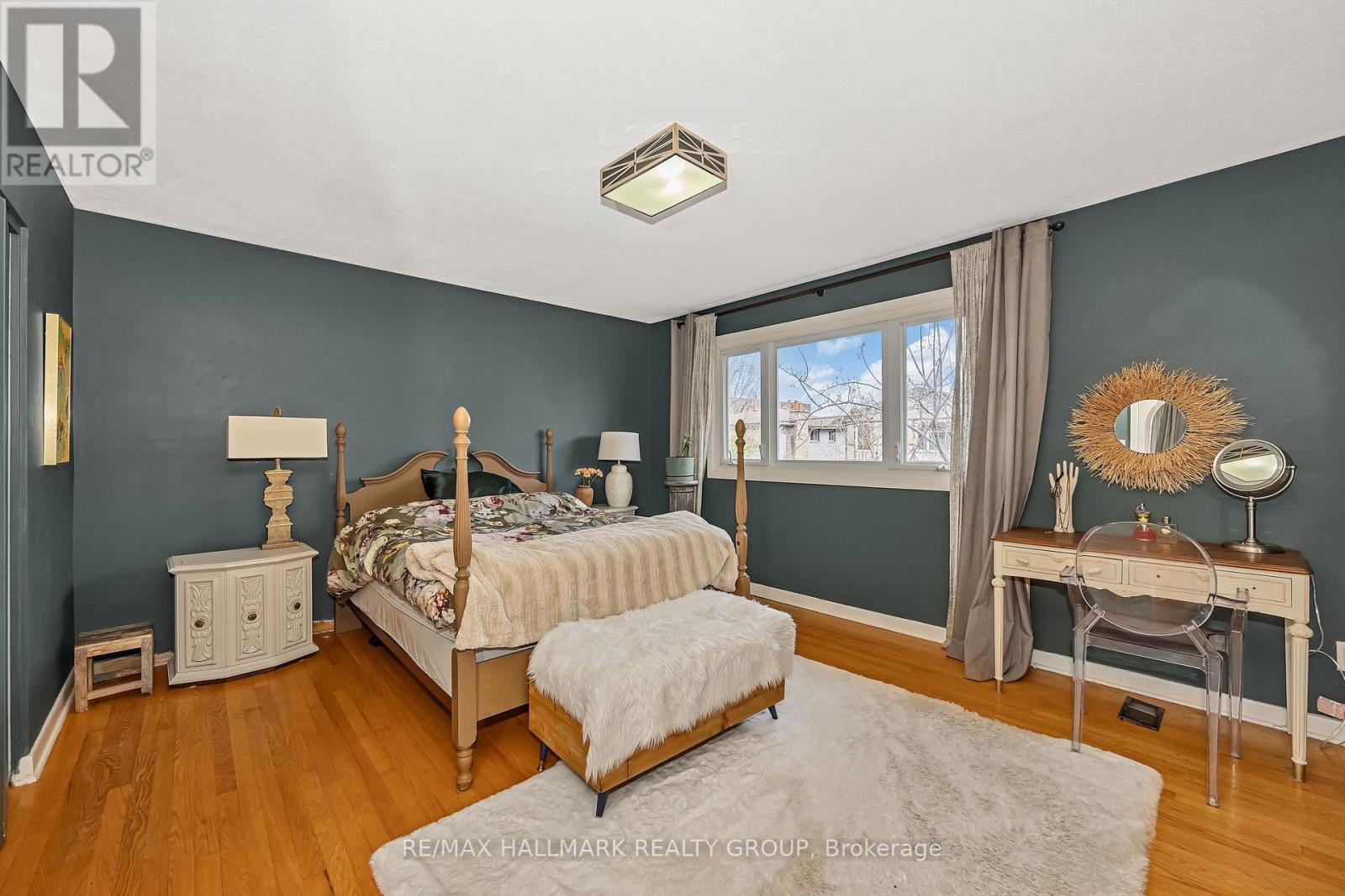 2661 Conn Street, Ottawa, ON - Indoor Photo Showing Bedroom