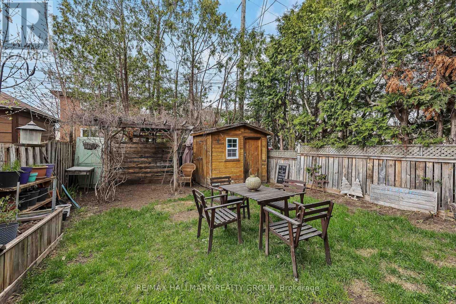 2661 Conn Street, Ottawa, ON - Outdoor