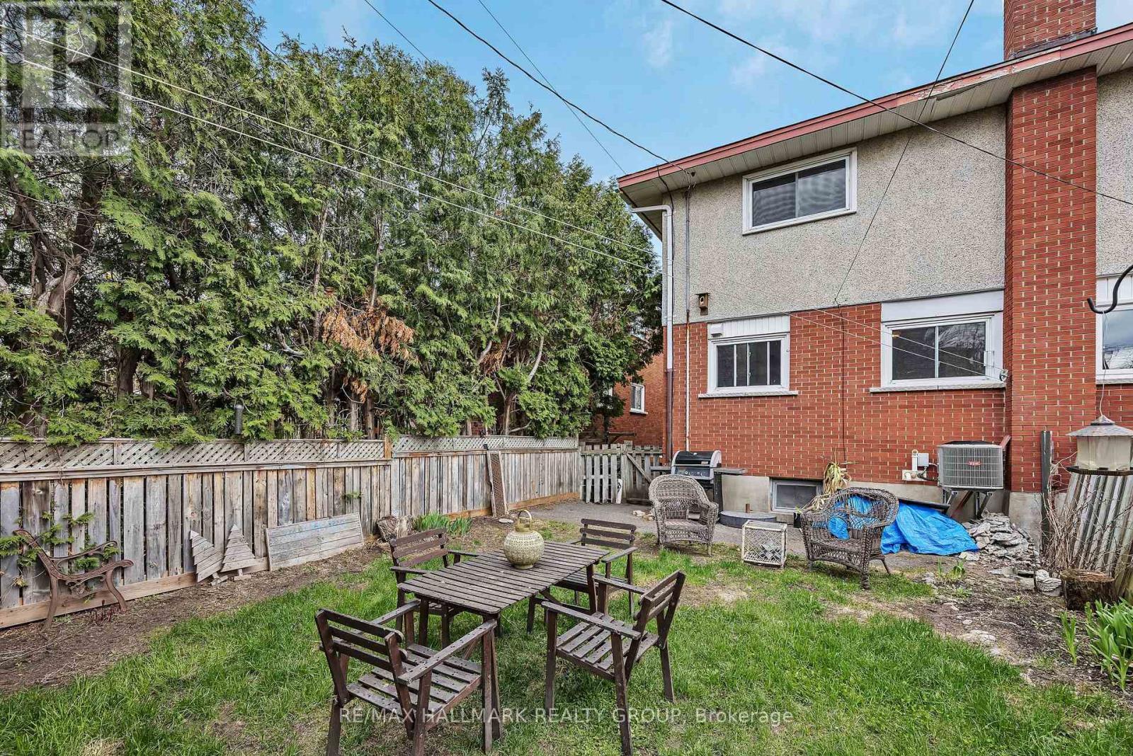 2661 Conn Street, Ottawa, ON - Outdoor With Exterior