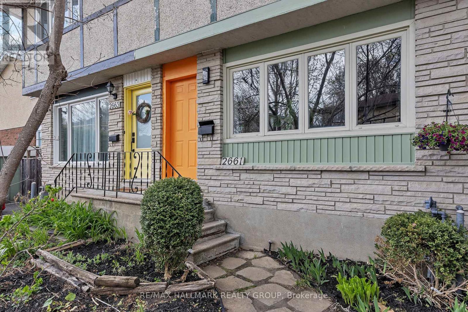 2661 Conn Street, Ottawa, ON - Outdoor