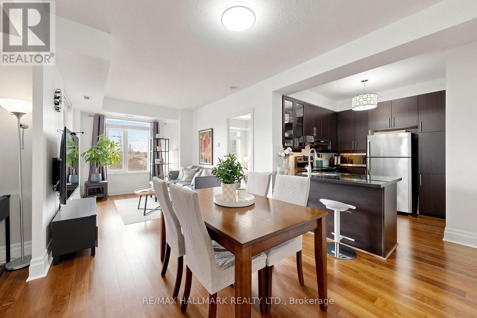203 - 151 Upper Duke Crescent, Markham, ON - Indoor Photo Showing Other Room
