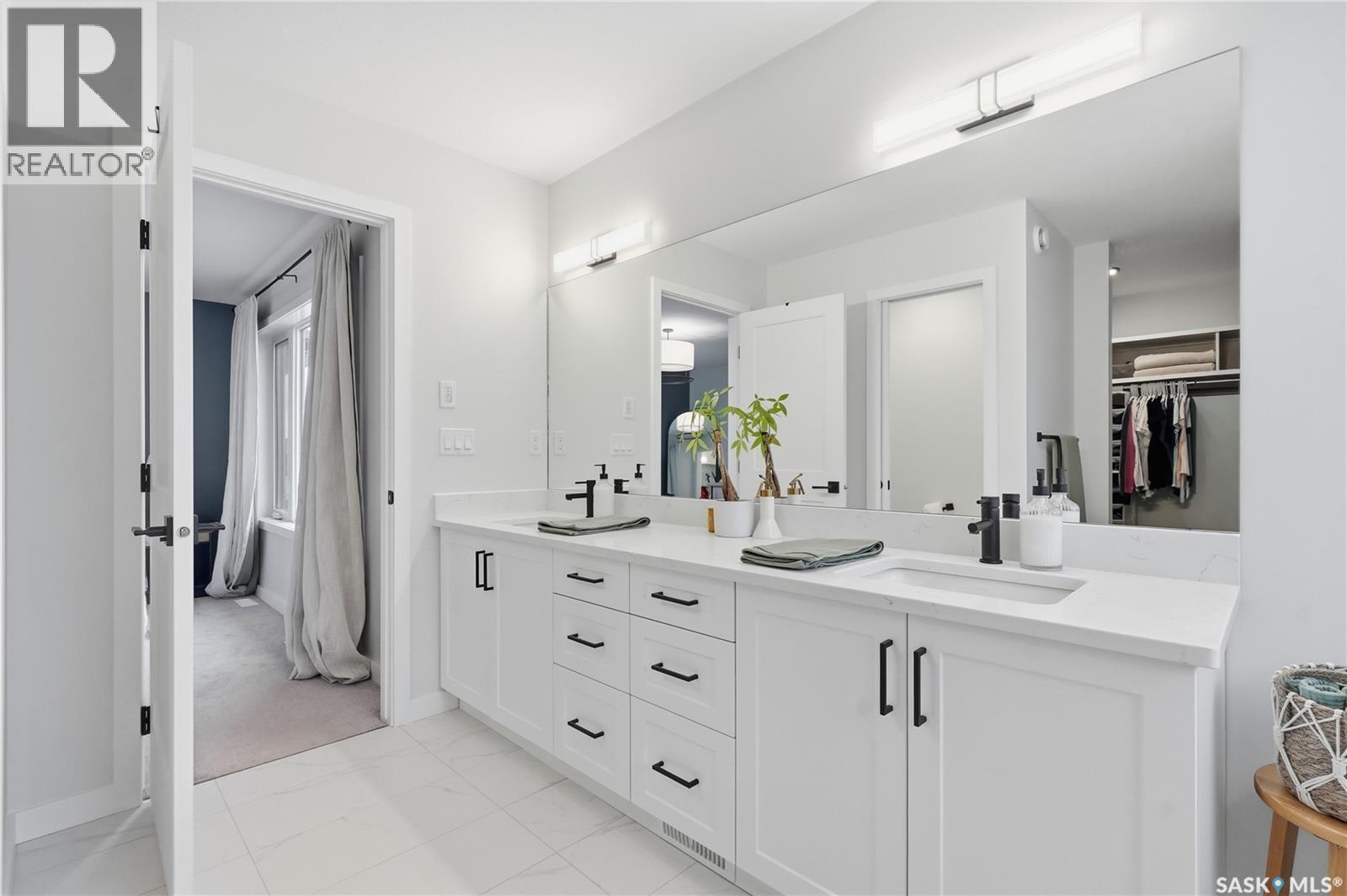 160 Thakur Street, Saskatoon, SK