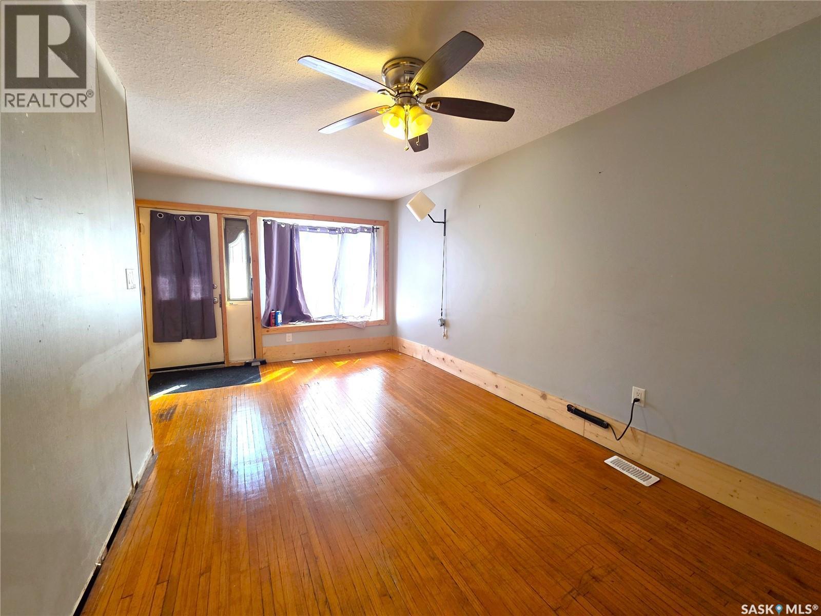 829 I Avenue N, Saskatoon, SK - Indoor Photo Showing Other Room