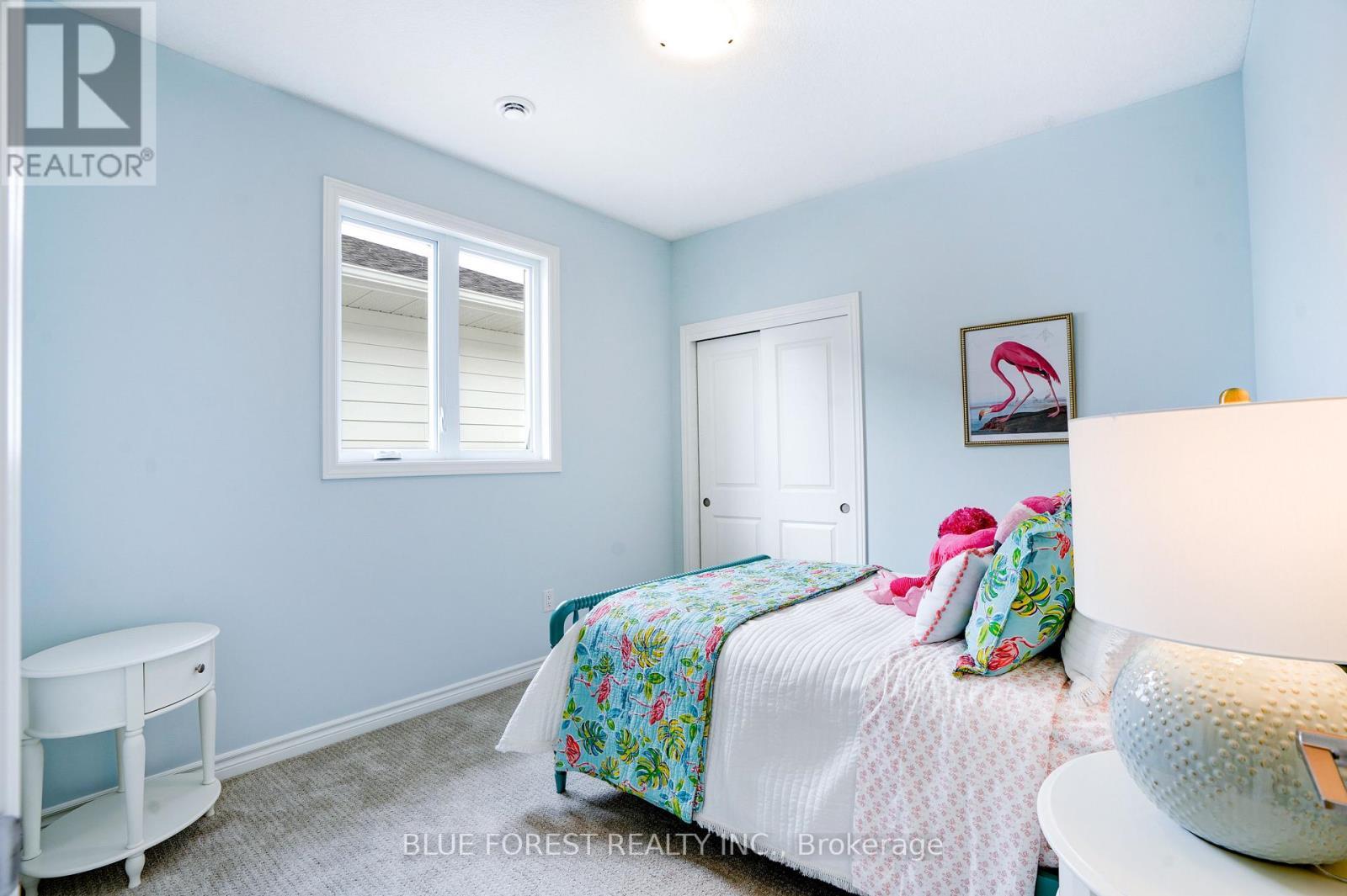 25 Harbour Way, Central Elgin (Port Stanley), ON - Indoor Photo Showing Bedroom