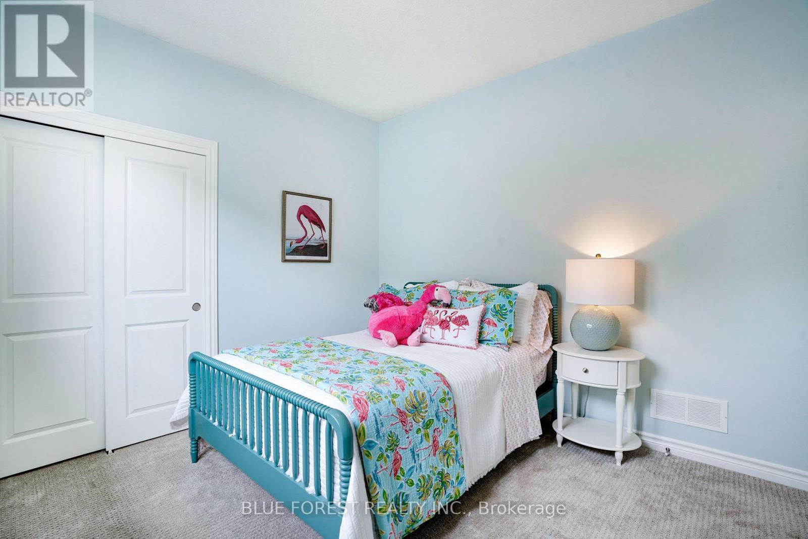 25 Harbour Way, Central Elgin (Port Stanley), ON - Indoor Photo Showing Bedroom