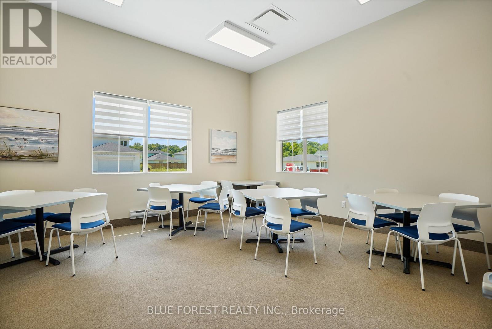 25 Harbour Way, Central Elgin (Port Stanley), ON - Indoor