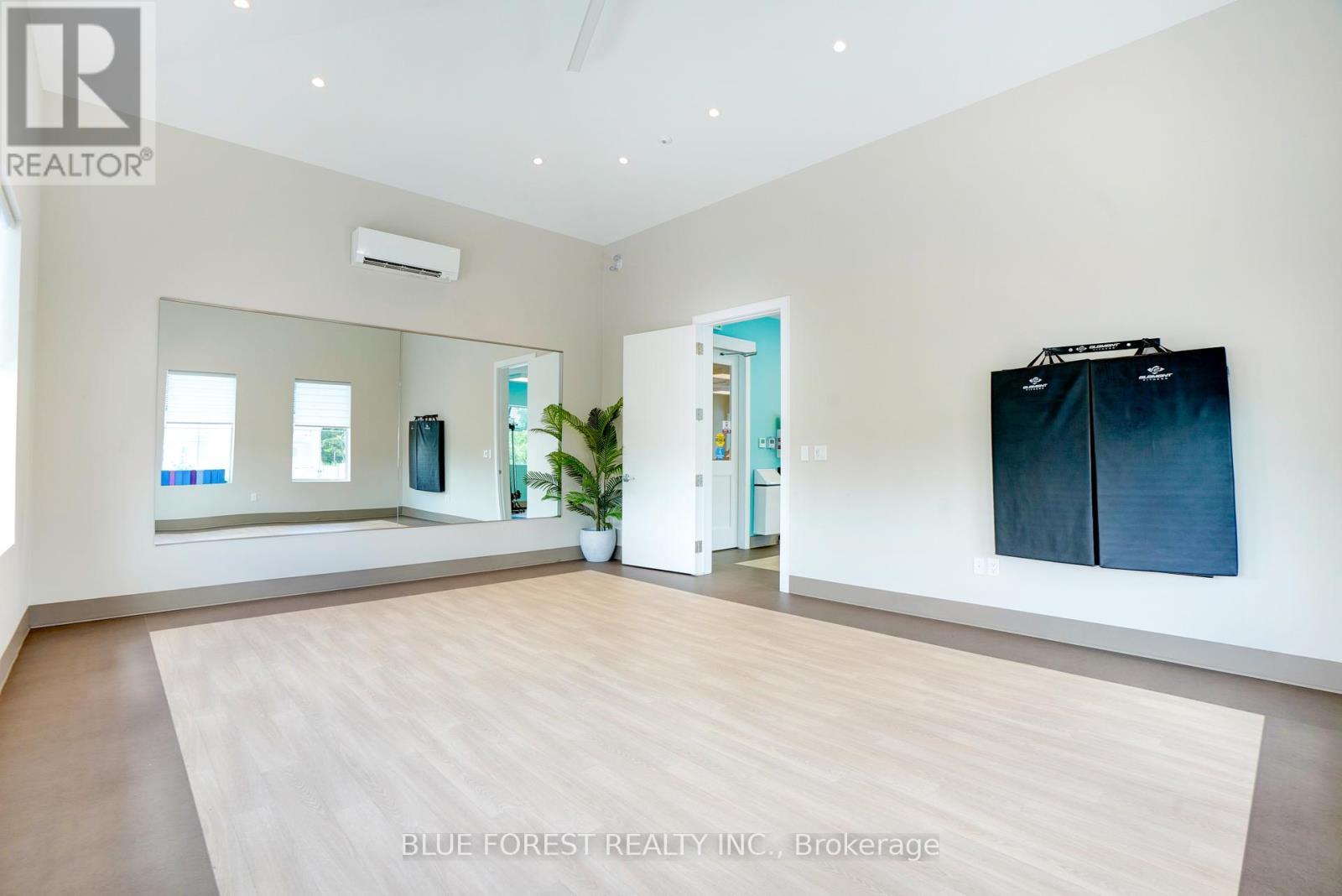 25 Harbour Way, Central Elgin (Port Stanley), ON - Indoor Photo Showing Other Room