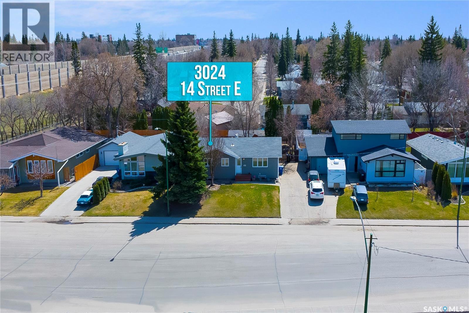3024 14Th Street E, Saskatoon, SK - Outdoor With Facade
