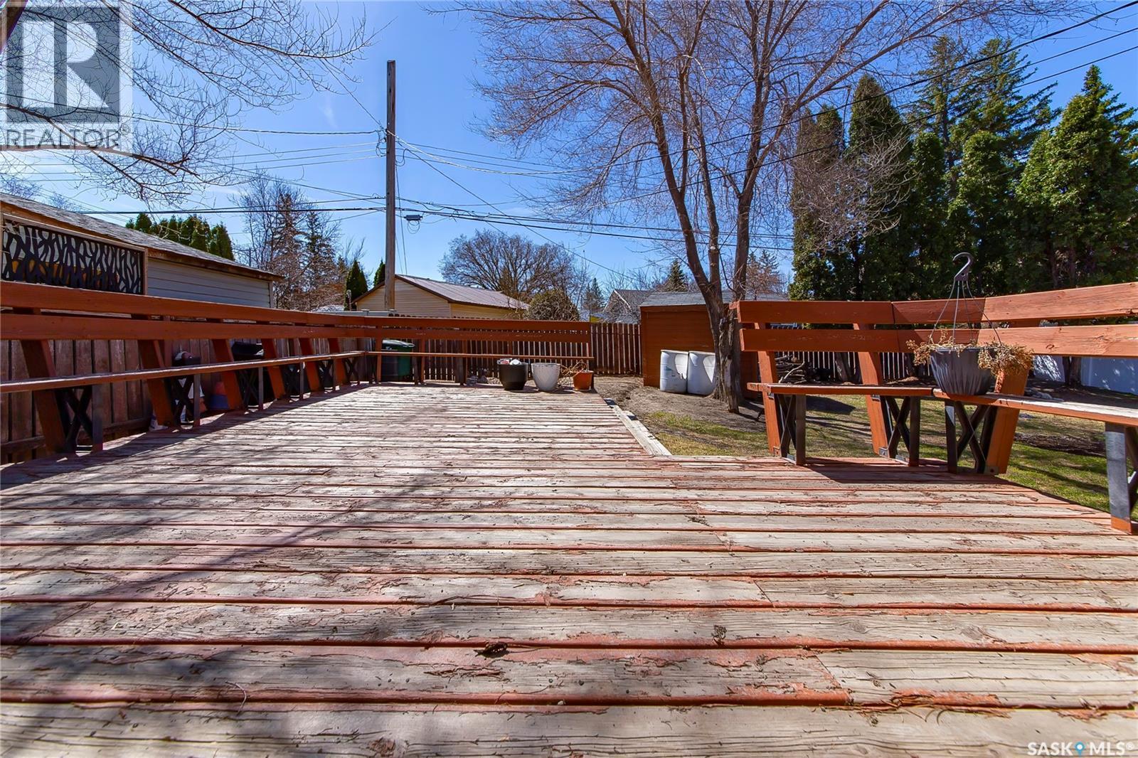 3024 14Th Street E, Saskatoon, SK - Outdoor