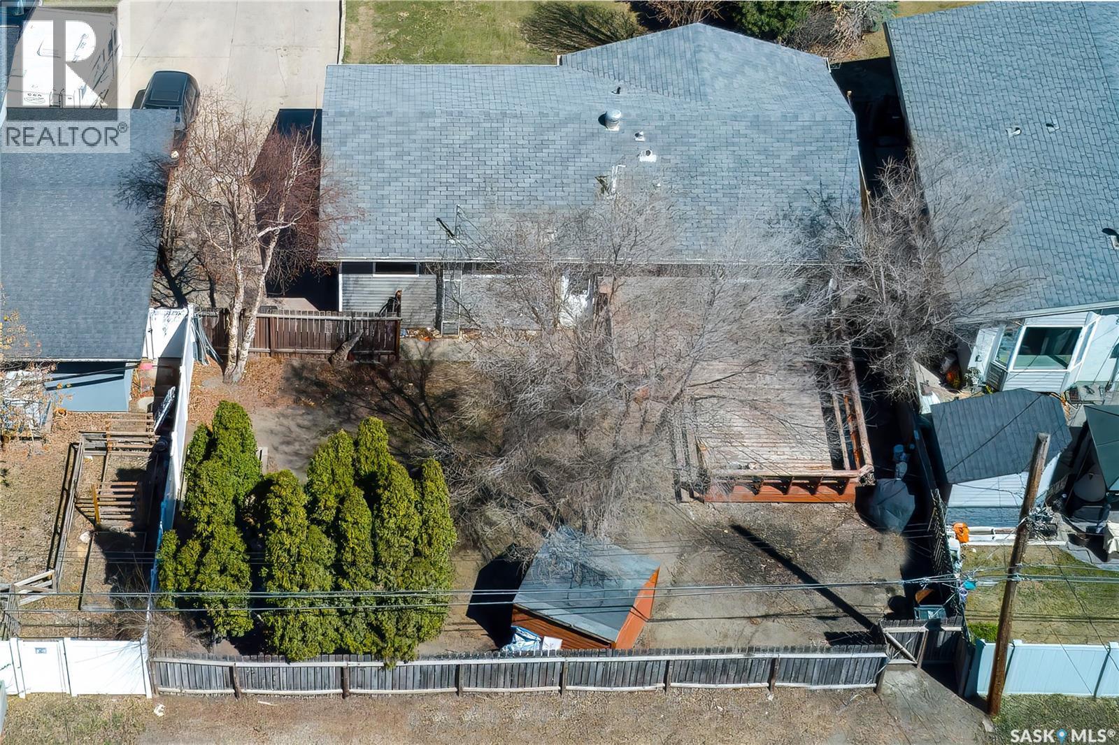 3024 14Th Street E, Saskatoon, SK - Outdoor