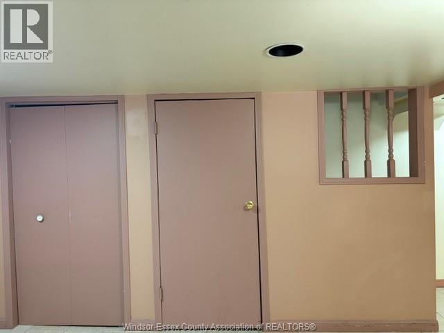 1370 Bruce Ave, Windsor, ON - Indoor