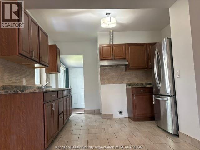1370 Bruce Ave, Windsor, ON - Indoor Photo Showing Kitchen