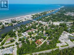 74 FOREST AVENUE Wasaga Beach, ON L9Z 2K4