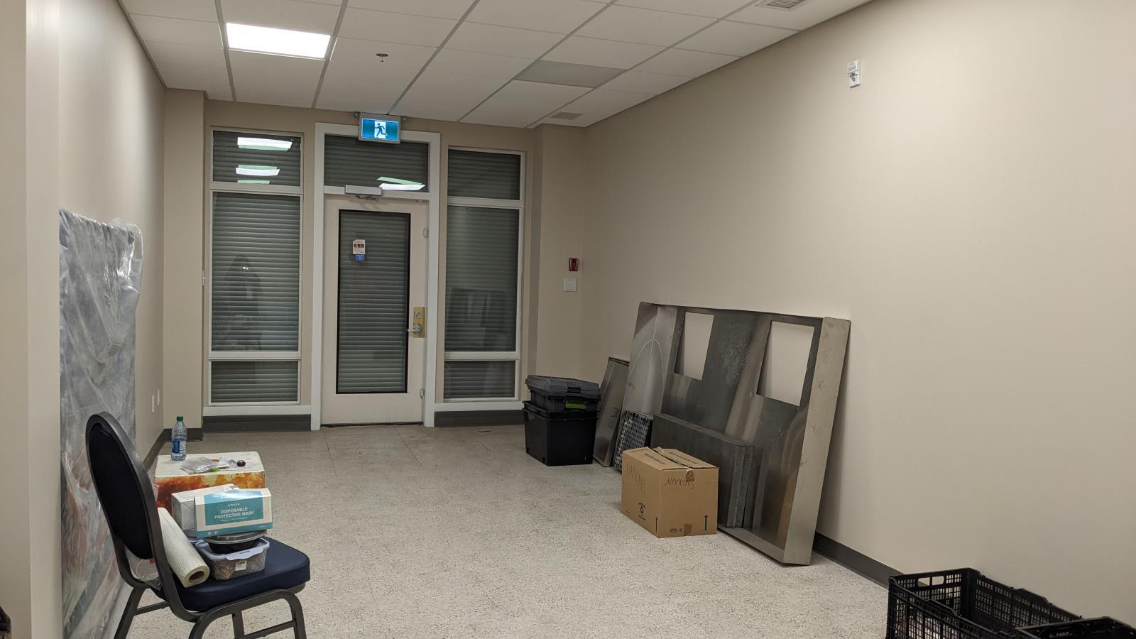 10919 97 Street Nw, Edmonton, AB - Indoor Photo Showing Other Room