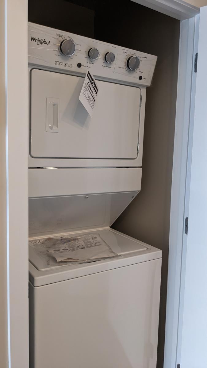 10919 97 Street Nw, Edmonton, AB - Indoor Photo Showing Laundry Room