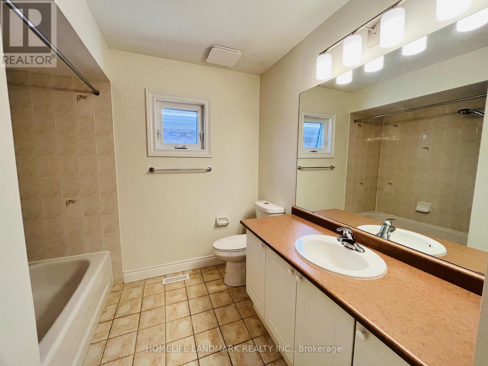 26 Pingel Road, Markham, ON - Indoor Photo Showing Bathroom