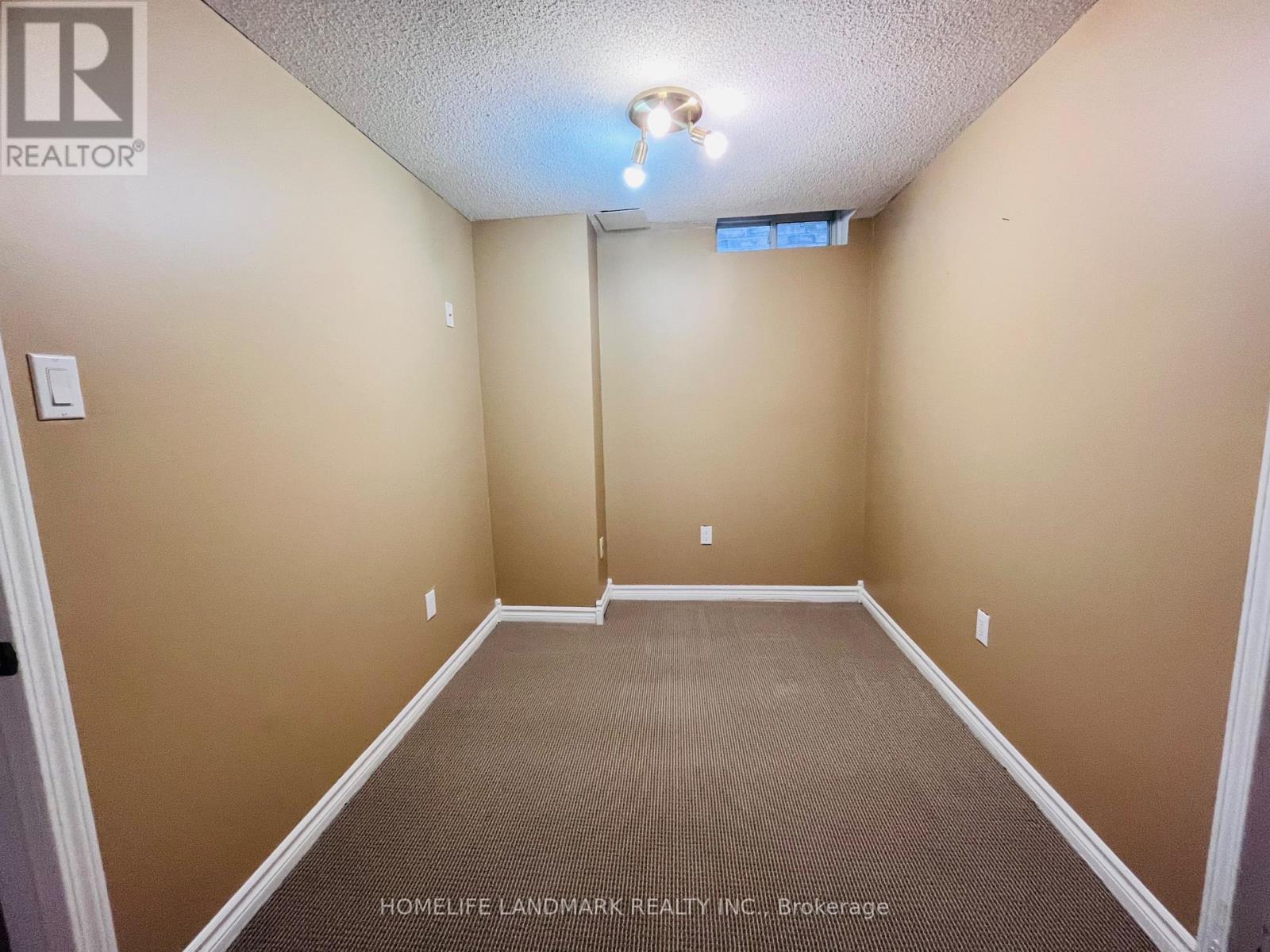 26 Pingel Road, Markham, ON - Indoor Photo Showing Other Room