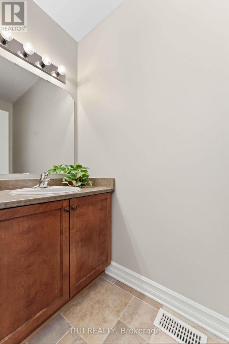 449 Celtic Ridge Crescent, Ottawa, ON - Indoor