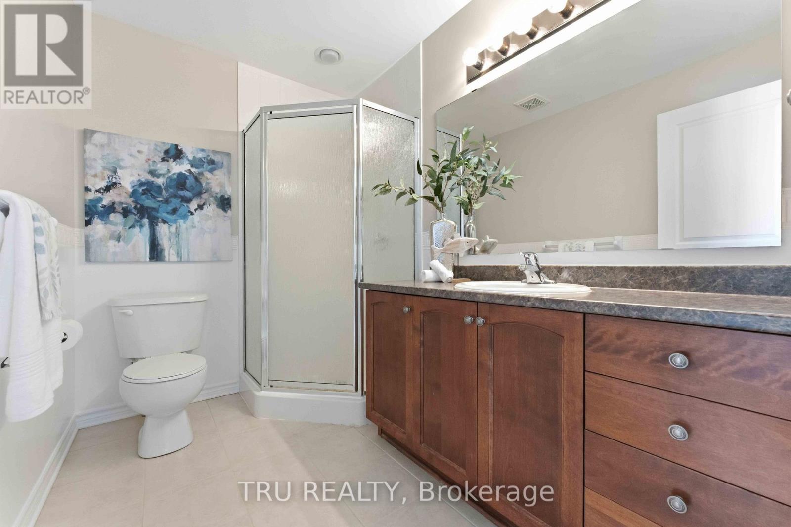 449 Celtic Ridge Crescent, Ottawa, ON - Indoor Photo Showing Bathroom