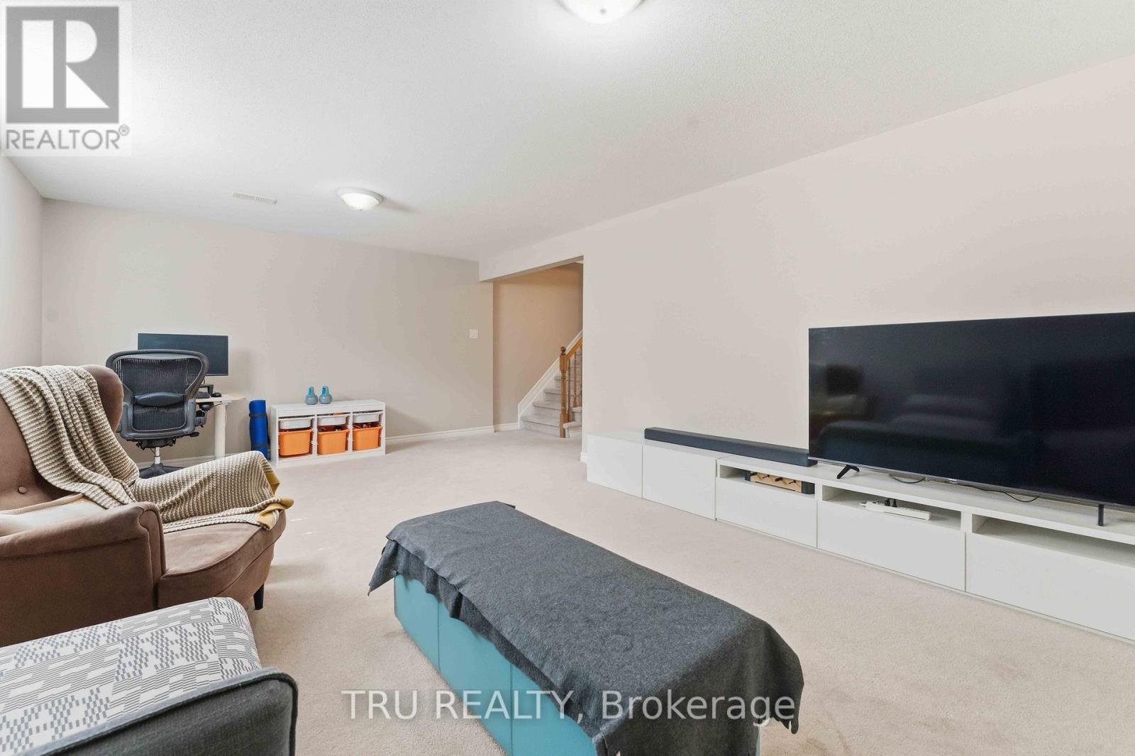 449 Celtic Ridge Crescent, Ottawa, ON - Indoor