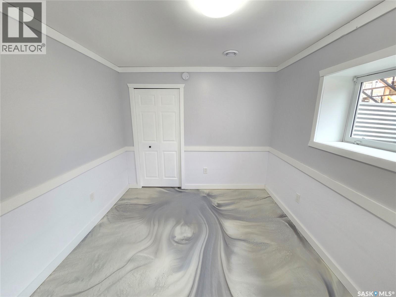 25 Rhodes Street, Redvers, SK - Indoor