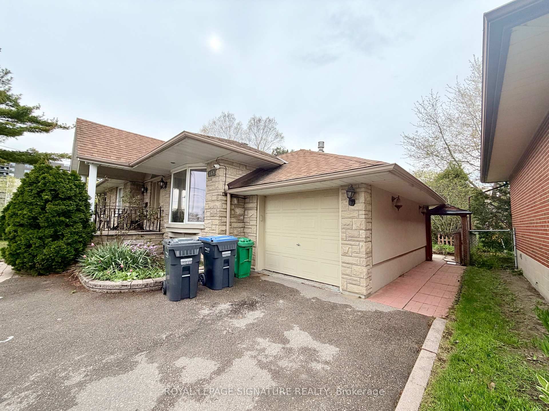 169 Mcgill Street, Mississauga, ON - Outdoor With Exterior