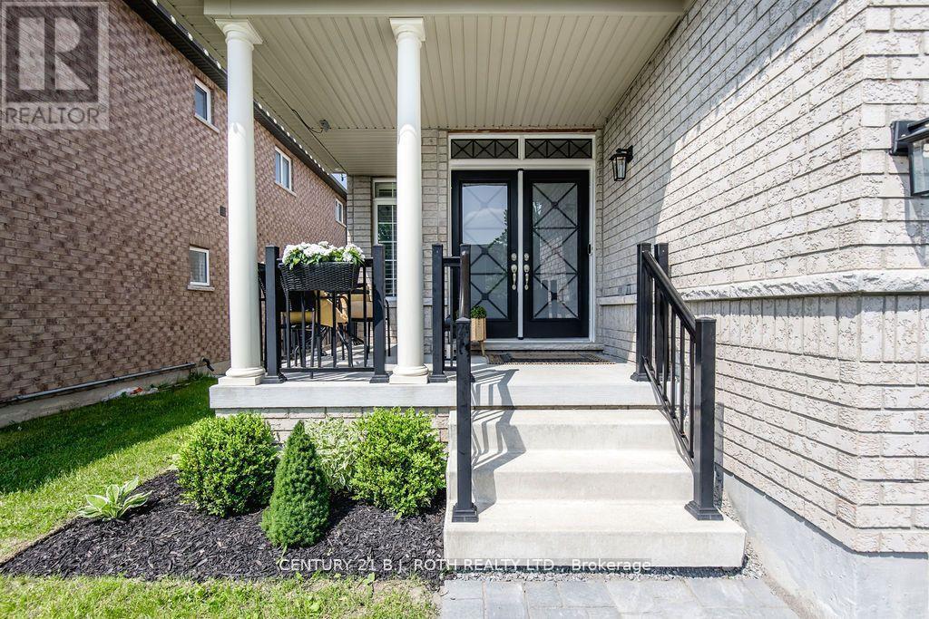 20 Westminster Circle, Barrie, ON - Outdoor