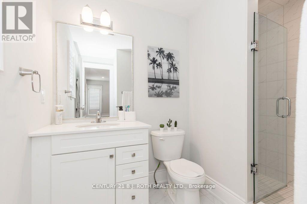 20 Westminster Circle, Barrie, ON - Indoor Photo Showing Bathroom