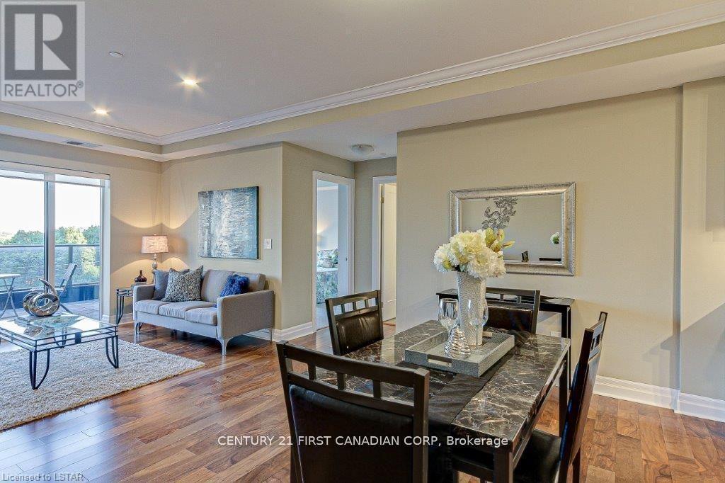 709 - 505 Talbot Street, London East (East F), ON - Indoor