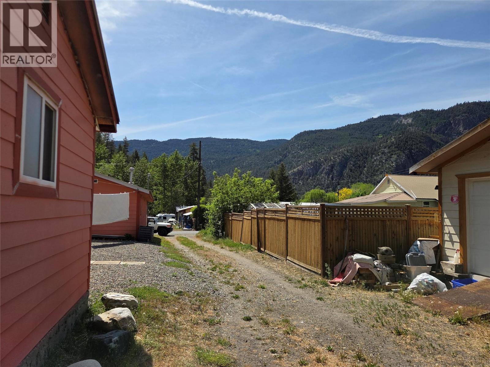 840 Cawston Avenue, Hedley, BC - Outdoor