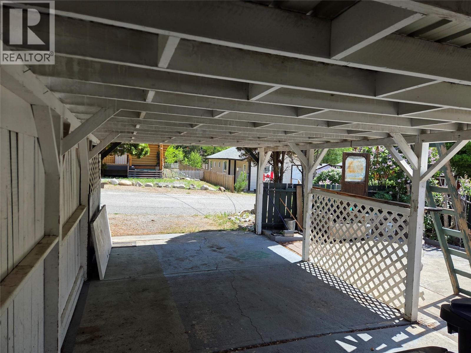 840 Cawston Avenue, Hedley, BC - Indoor
