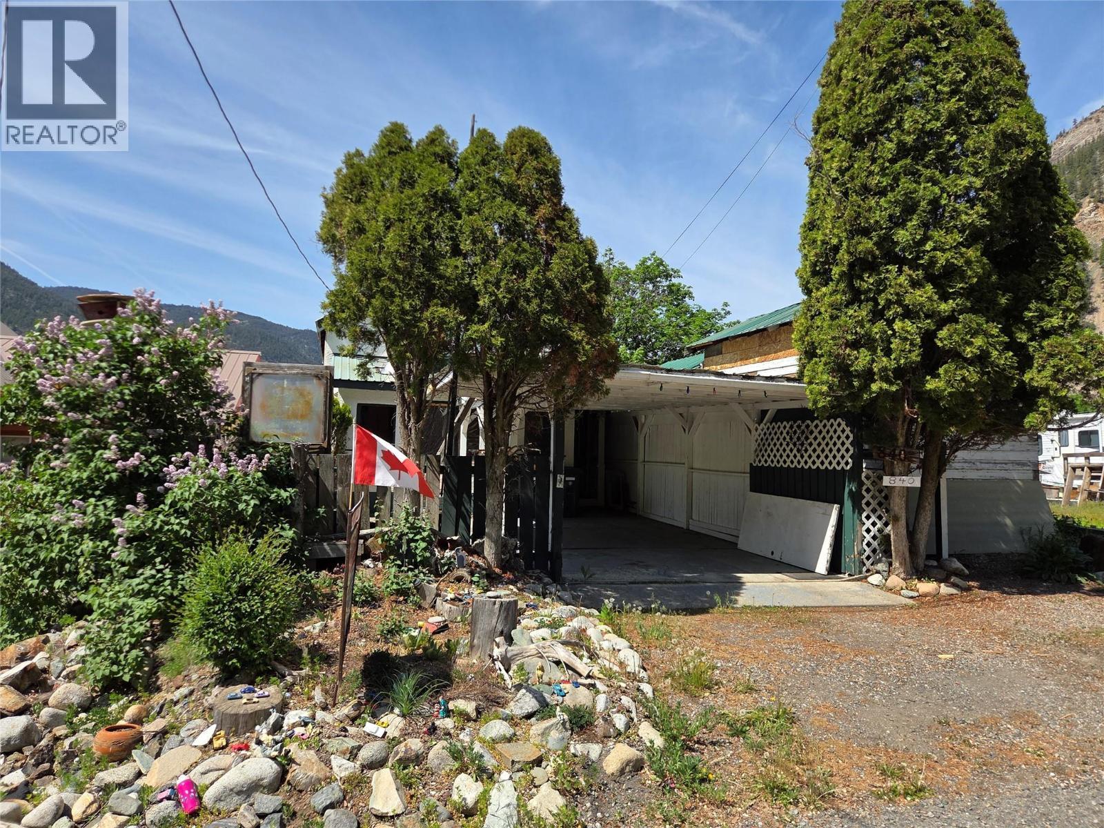 840 Cawston Avenue, Hedley, BC - Outdoor