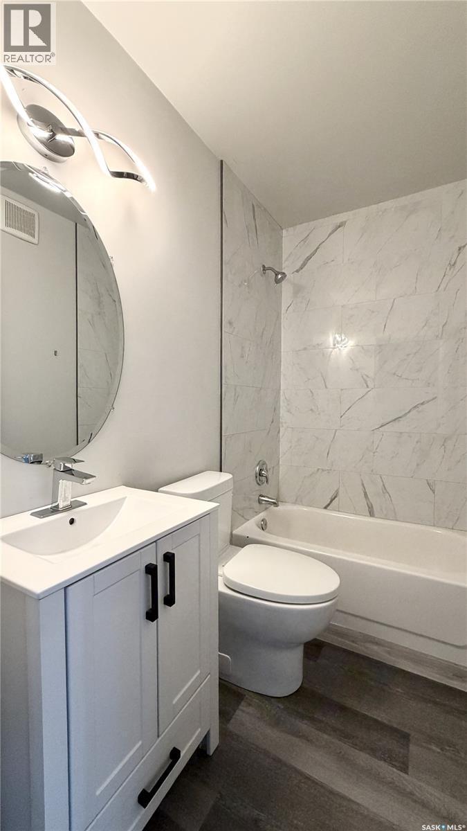710 M Avenue S, Saskatoon, SK