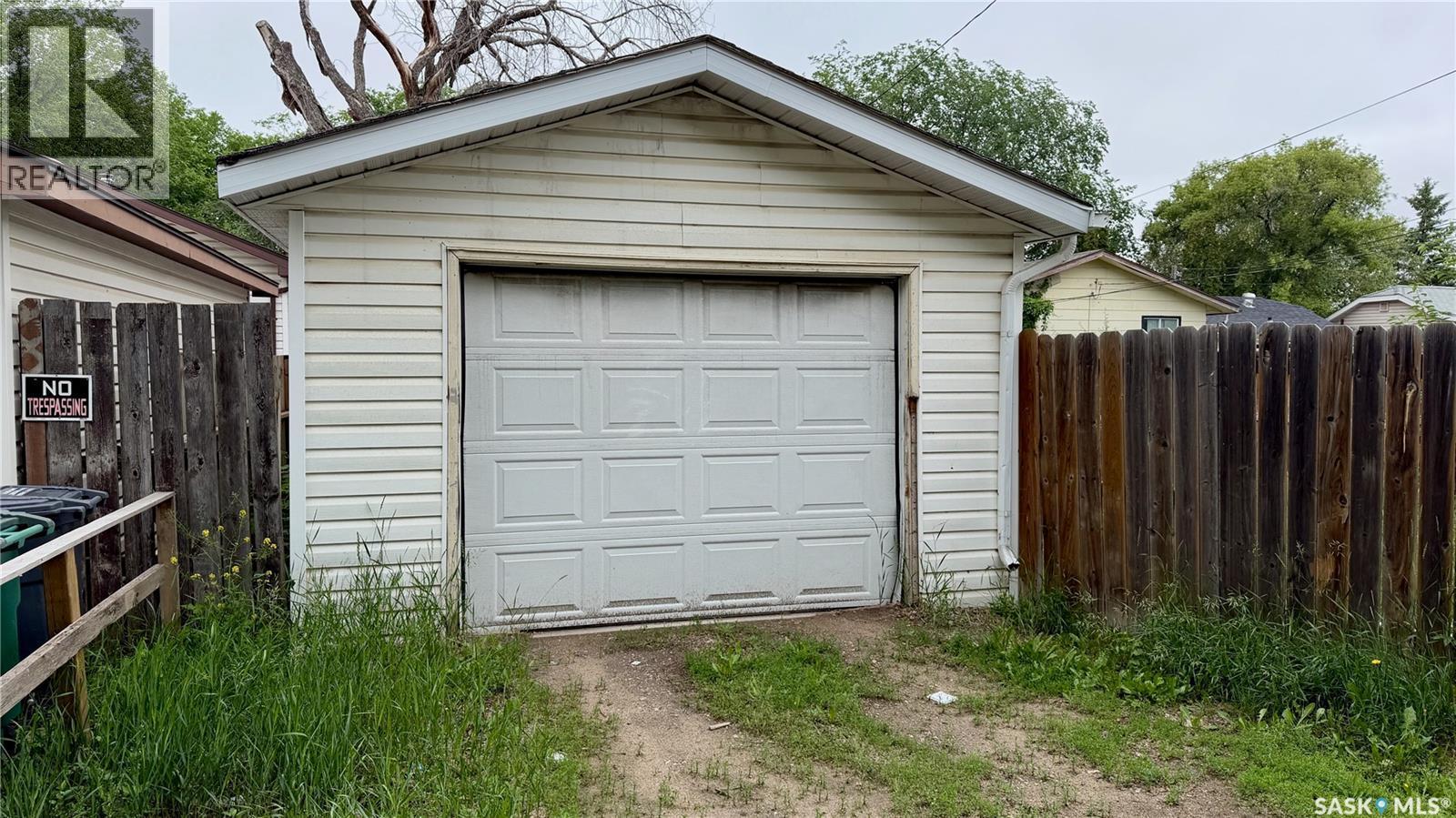 710 M Avenue S, Saskatoon, SK