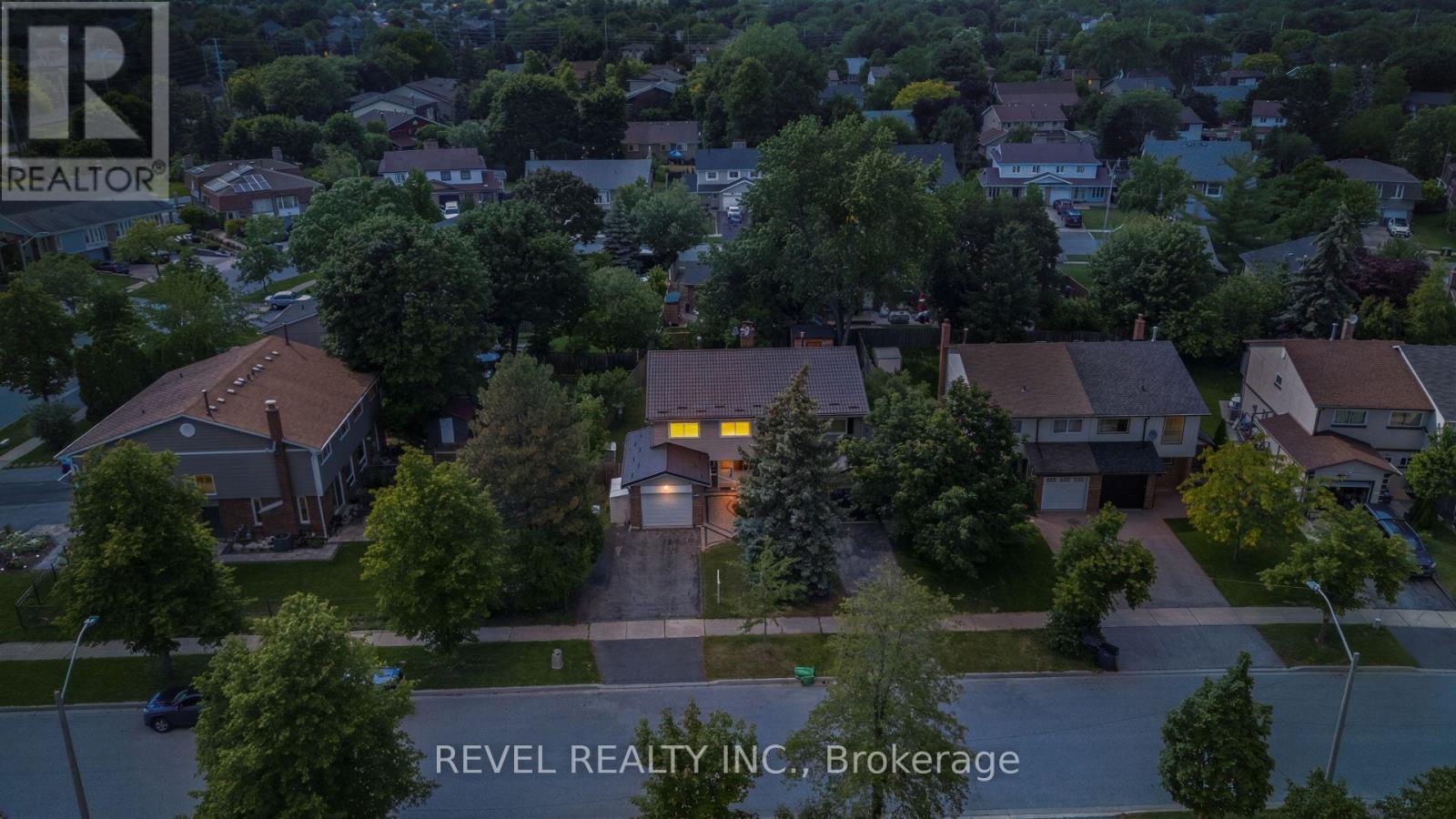 2996 Salerno Crescent, Mississauga, ON