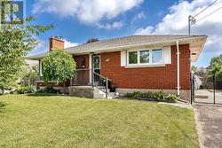 127 HENRY STREET West Perth (Mitchell), ON N0K 1N0