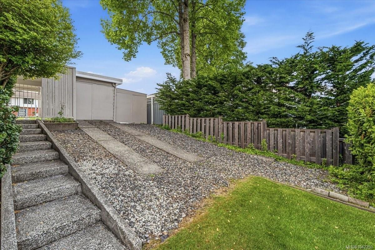 157 Cilaire Dr, Nanaimo, BC