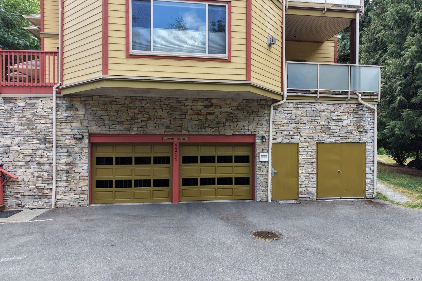 #302-1244 4Th Ave, Ladysmith, BC